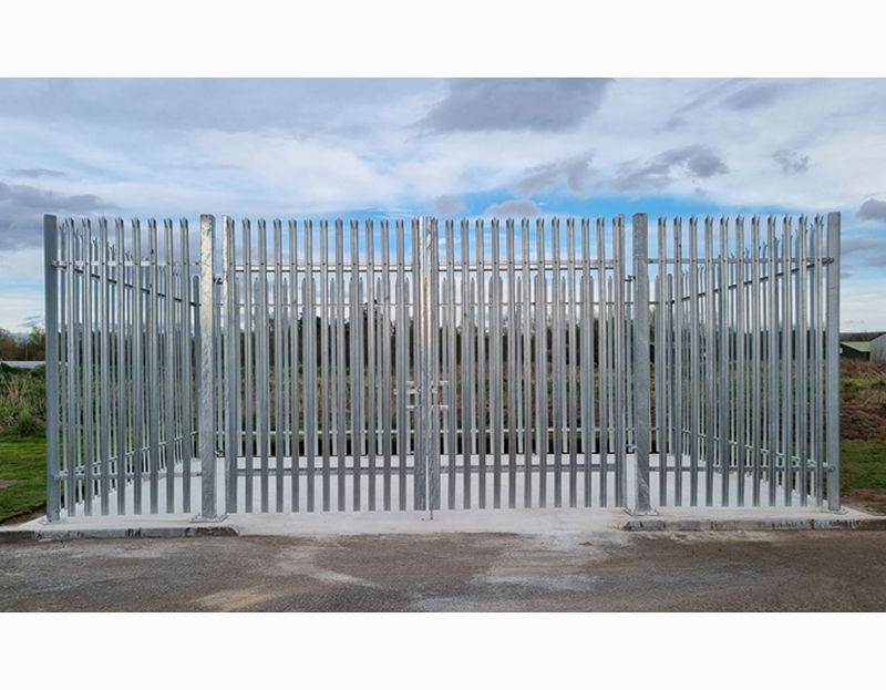 palisade fence