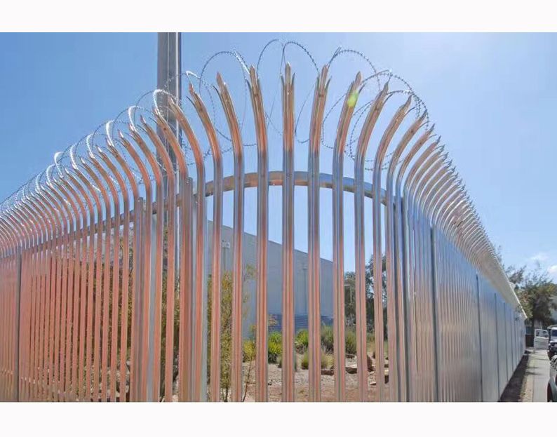 palisade fence